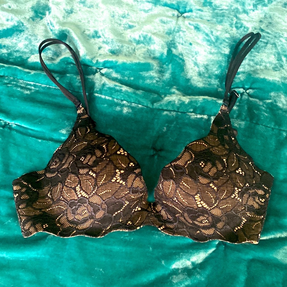 VS bra. 34B